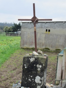 A Gus cross at another shrine